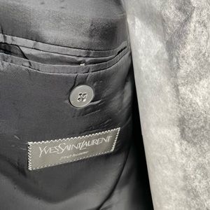 YvesSaintLaurent charcoal gray suit coat size 46L